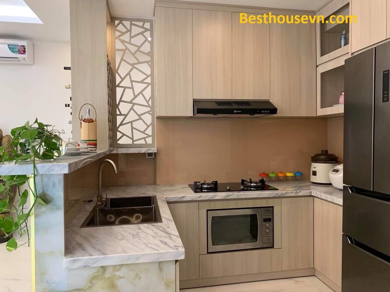 Mitown-89sqm-apartment-for-rent-in-phu-my-hung-district-7-hcmc-2