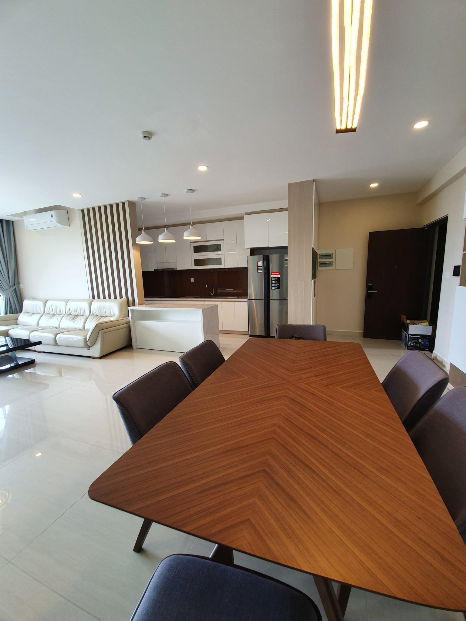 luxury-apartment-for-rent-in river-park premier-phu-my-hung-district- 7
